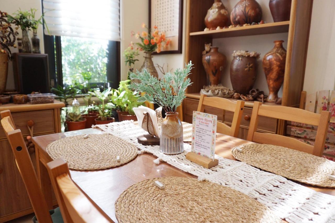 Pottery Flower B&B Чичи Экстерьер фото