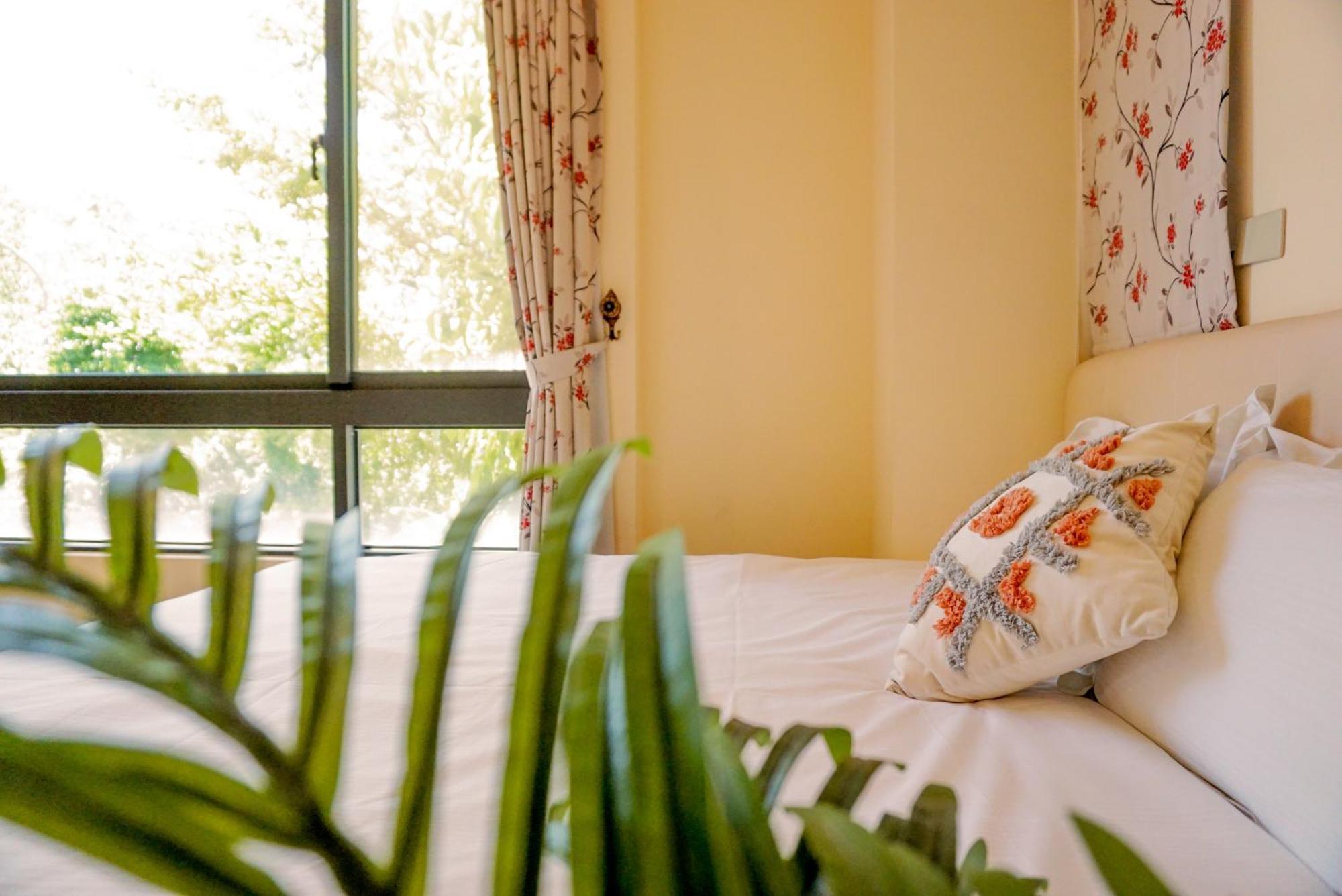 Pottery Flower B&B Чичи Экстерьер фото